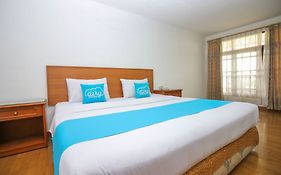 Airy Kemang Prapanca Raya 30 Hotel 2*